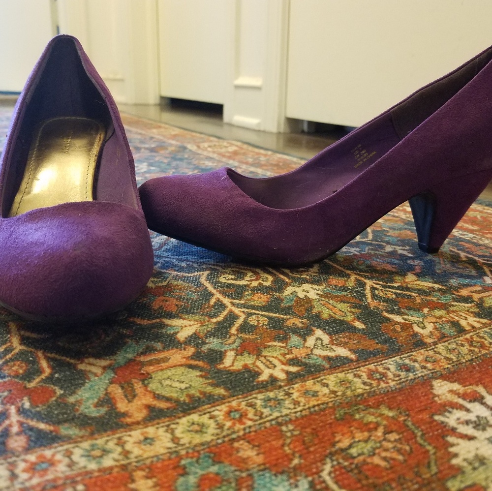 Kitten heels